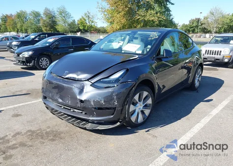 2024 Tesla Model Y Long Range Dual Motor All-Wheel Drive from USA, damaged, VIN 7SAYGDEE2RA281310